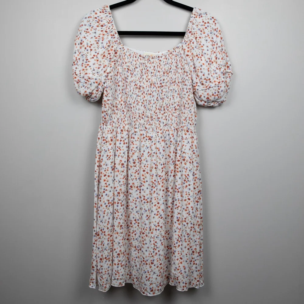 Tullabee floral smocked midi dress NWT-M
